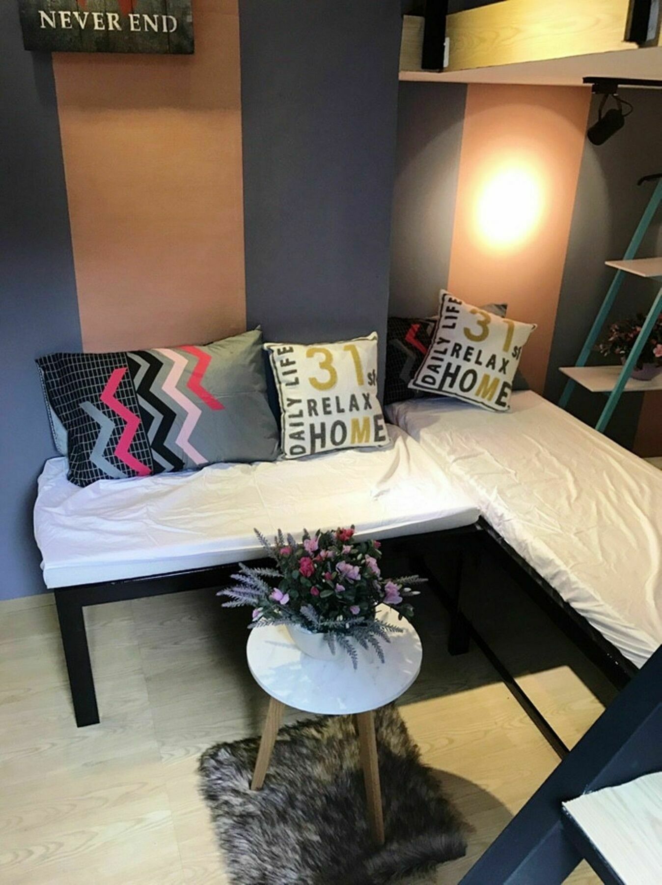 The House - District 5 Apartment *